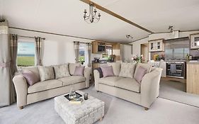 Heywoods Caravan Holiday Home
